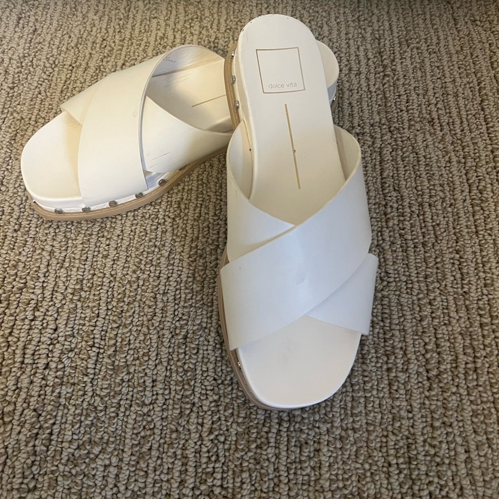 Dolce vita gracy white slides
